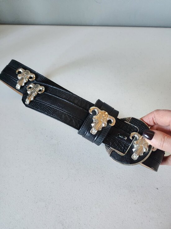 Vintage Leatherock Concho Belt "EUC" - Picture 16 of 16